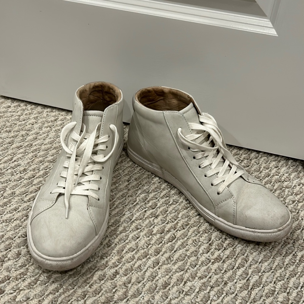 Men’s sneakers